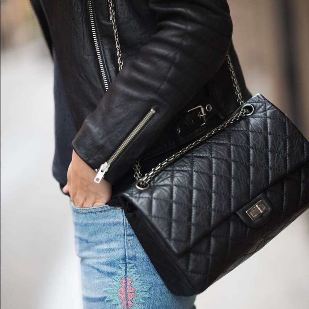 🦄UNICORN 🦄 CHANEL MAXI Crumpled Lambskin Reissue